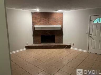 Main picture of 1896 Patterson Cir