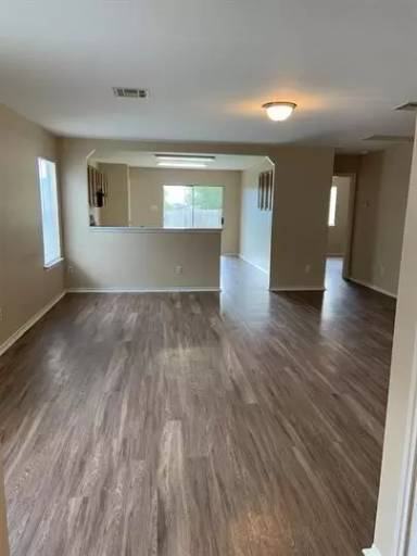 Main picture of 180 Mood Lake Dr