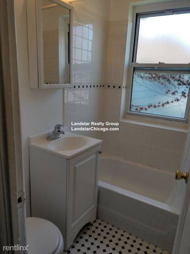 Main picture of 1332 W Hood Ave