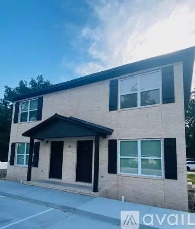 Main picture of 416 E G St