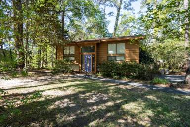 Main picture of 3322 Robinhood Rd