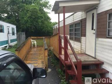 Main picture of 12589 Main St