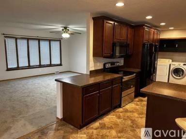 Main picture of 5827 Jersey Ave N