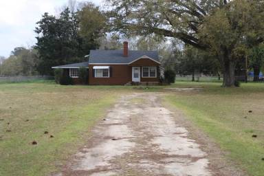 Main picture of 274 Leslie Hwy