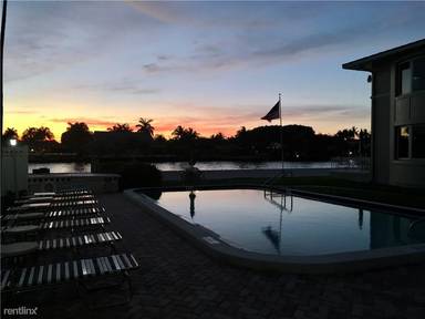 Main picture of 623 Bayshore Dr