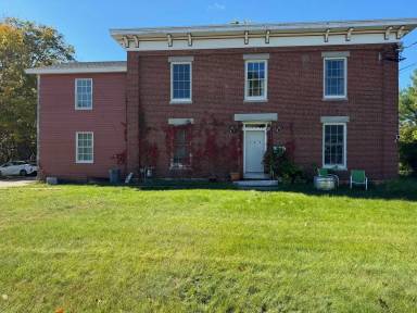 Main picture of 108 Harpswell Rd