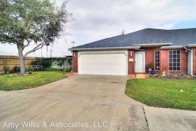 Main picture of 5026 Yorktown Blvd