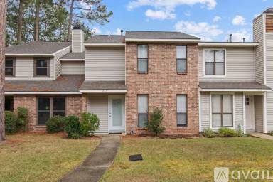 Main picture of 221 Pineridge Ct