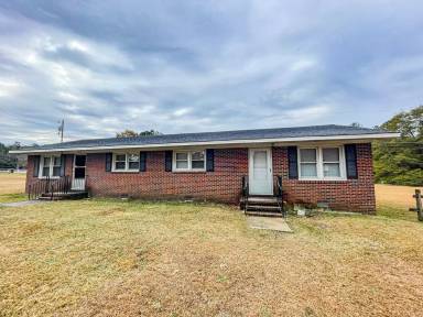 Main picture of 5019-5043 Juliet Dr and 609-615 Johnson St Apartments
