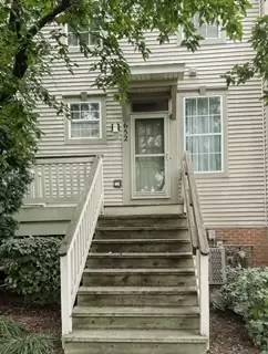 Main picture of 652 Littleton Trl