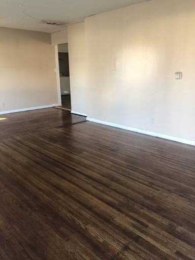 Main picture of 3167 N Lansing Pl