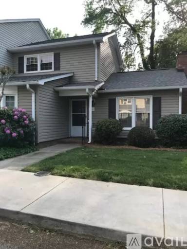 Main picture of 3811 New Garden Cmns