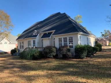 Main picture of 106 Ravenswood Rd