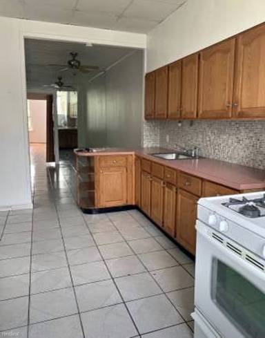 Main picture of 7315 72nd St