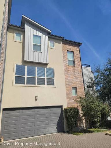 Main picture of 6051 Ross Ave