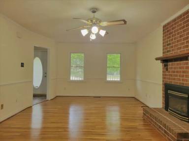 Main picture of 15536 Pypers Pointe Dr
