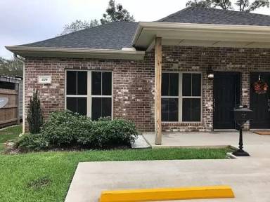 Main picture of 224 Helen St