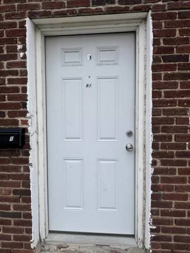 Main picture of 609 Brunswick Ave