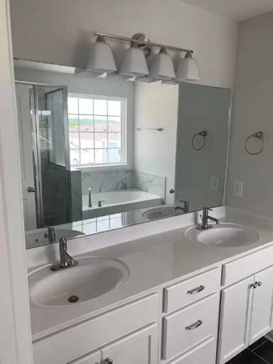 Main picture of 228 Kinsale Dr