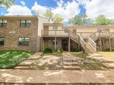 Main picture of 1104 Greentree Ct
