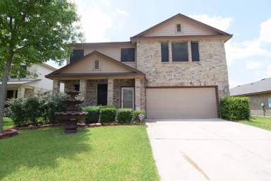 Main picture of 5005 Bridgewood Dr