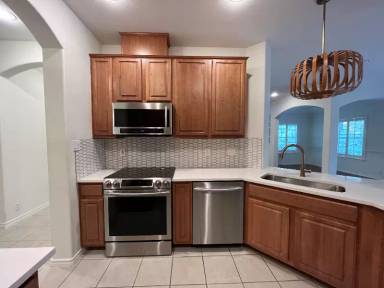 Main picture of 112 Huelo Ct