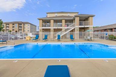 Main picture of Sandstone Heights Apartments