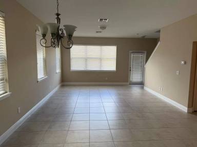 Main picture of 7719 Maslin St