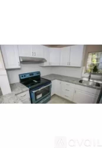 Main picture of 3721 SW 60th Ave