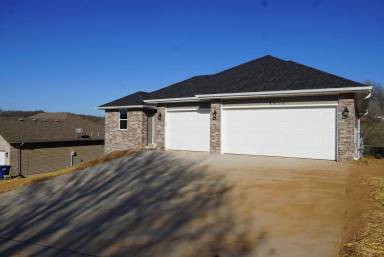 Main picture of 4414 N Shirley Ave