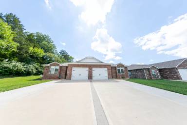 Main picture of 603 Spring Ridge Rd