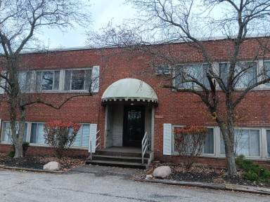 Main picture of 32850 Aurora Rd