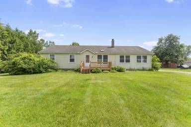 Main picture of 6611 Scofield Rd