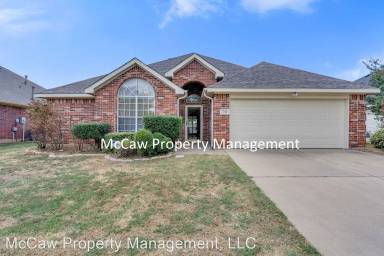 Main picture of 7721 Cypress Club Dr