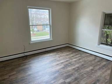 Main picture of 202 E Poland Ave