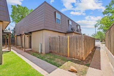 Main picture of 4206 17th St