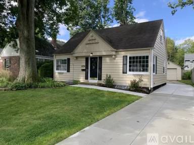 Main picture of 2236 15th St