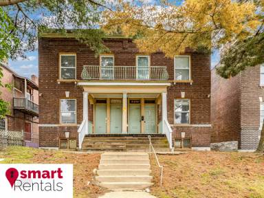 Main picture of 3474 Giles Ave