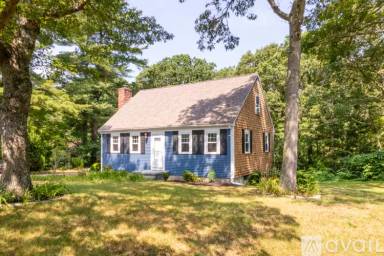 Main picture of 3 Tracy Ln