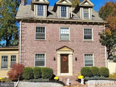 Main picture of 27 Richey Pl