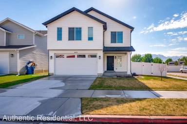 Main picture of 675 S Mayor Place Dr