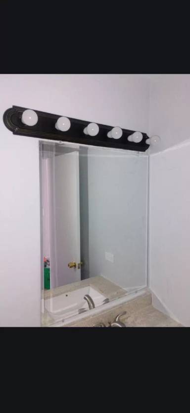 Main picture of 2216 W Nicols Rd