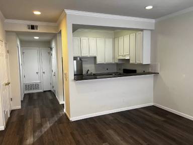 Main picture of 92 29th St