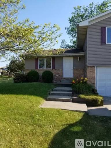 Main picture of 1018 Laesch Ave