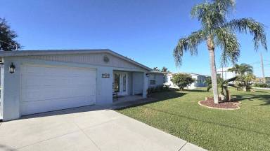 Main picture of 1153 Clark St