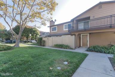 Main picture of 2496 Clear Spring Ct