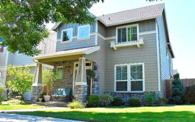 Main picture of 3307 SE Ironwood Ave