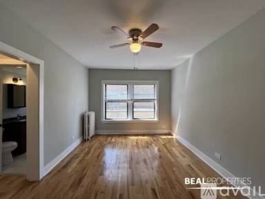 Main picture of 1164 N Dearborn Apartments