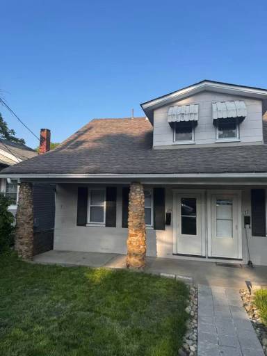 Main picture of 135 Weyman Rd