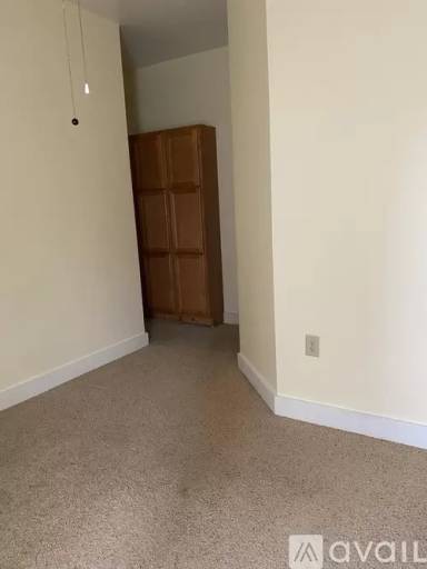 Main picture of 100 Linden Ave